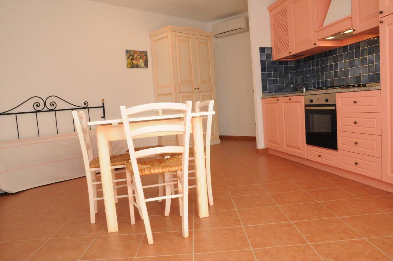 Appartement Il Borgo Di Punta Marana à Golfo Aranci Extérieur photo