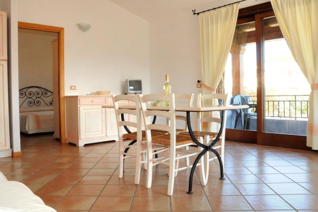 Appartement Il Borgo Di Punta Marana à Golfo Aranci Extérieur photo