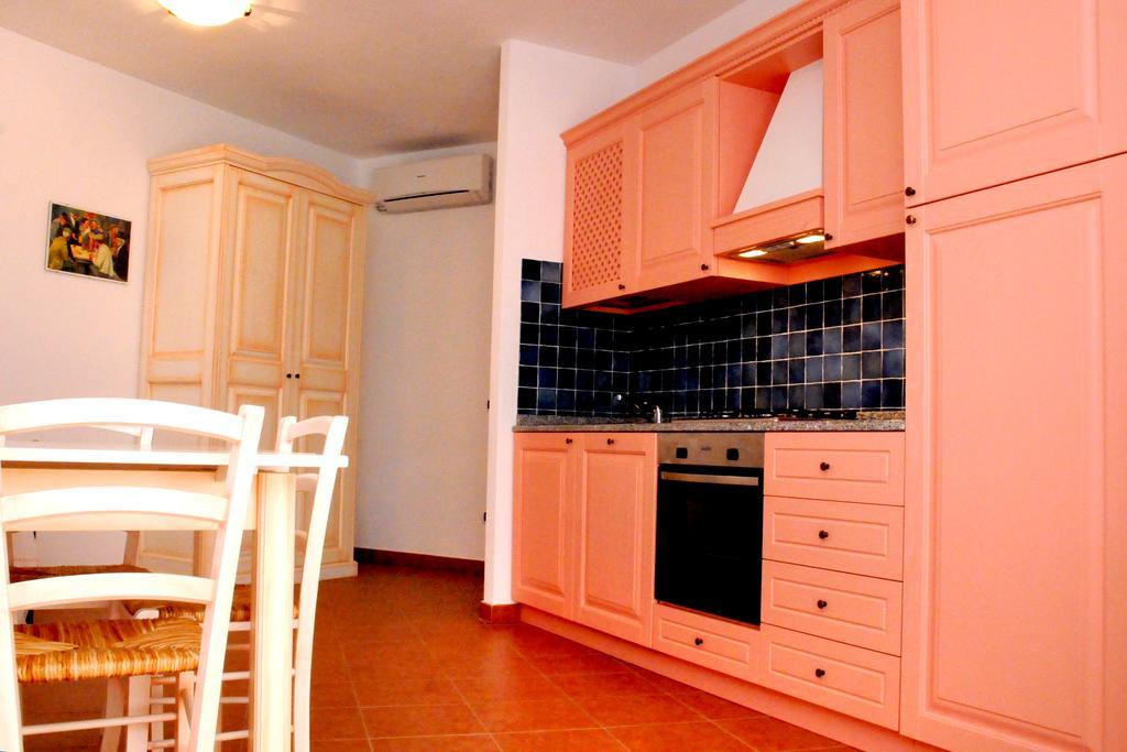 Appartement Il Borgo Di Punta Marana à Golfo Aranci Extérieur photo