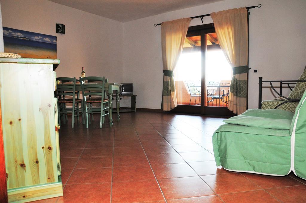 Appartement Il Borgo Di Punta Marana à Golfo Aranci Extérieur photo