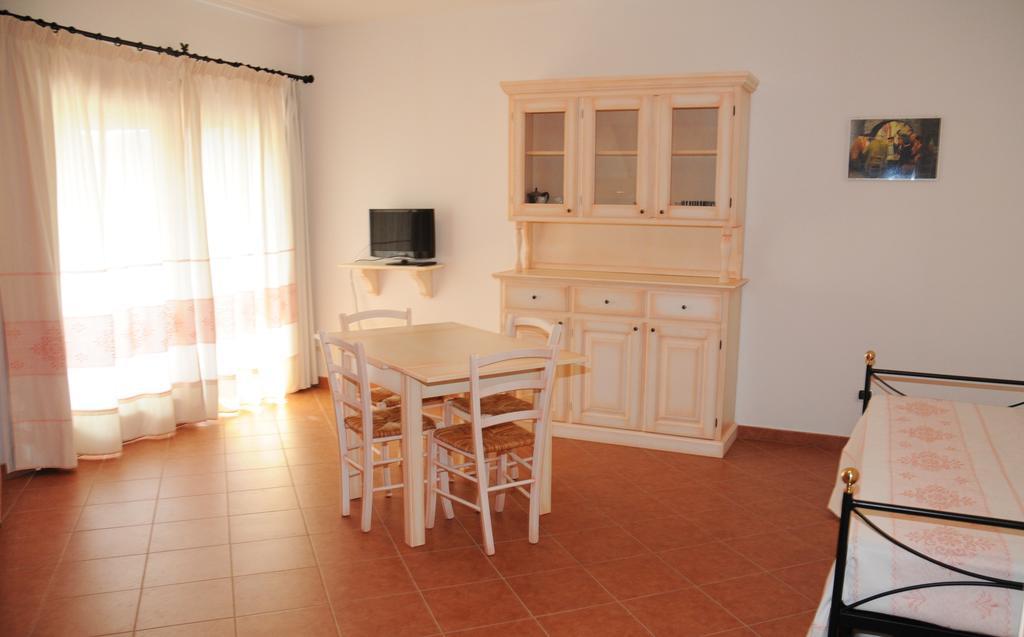 Appartement Il Borgo Di Punta Marana à Golfo Aranci Extérieur photo