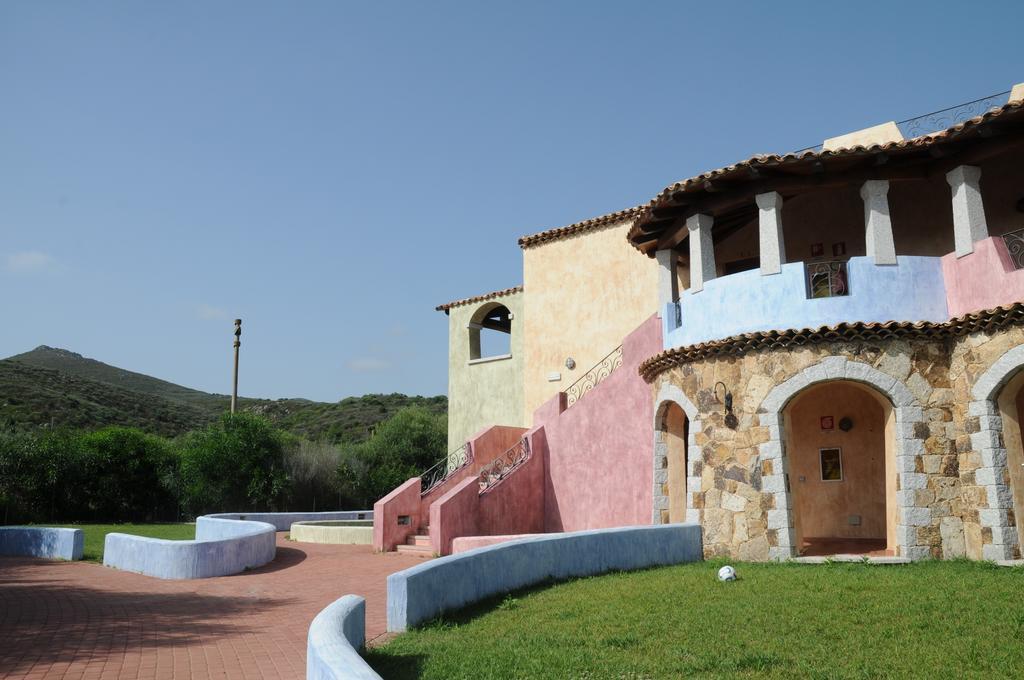 Appartement Il Borgo Di Punta Marana à Golfo Aranci Extérieur photo